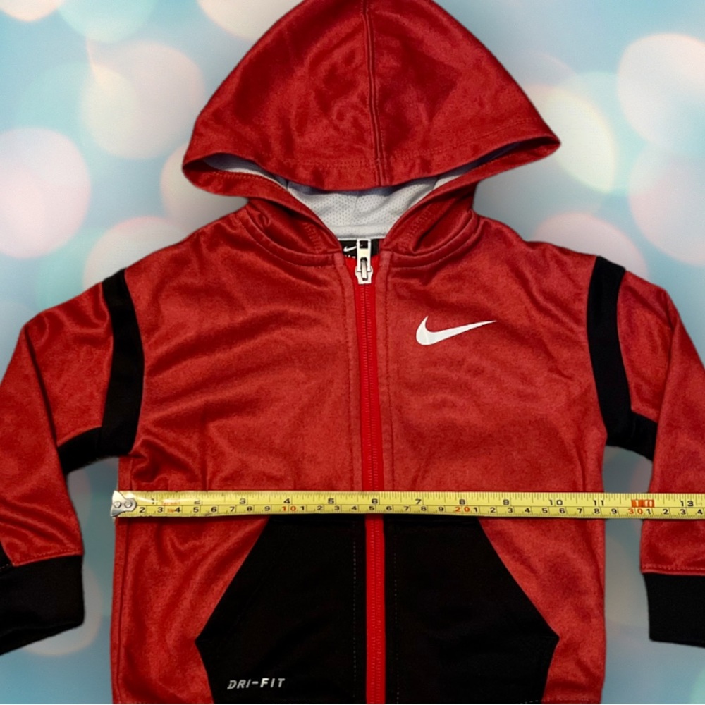Nike Dri-Fit Baby Boy’s Red Black Zip Sweatshirt Hoodie Size 18 Months - Picture 3 of 4